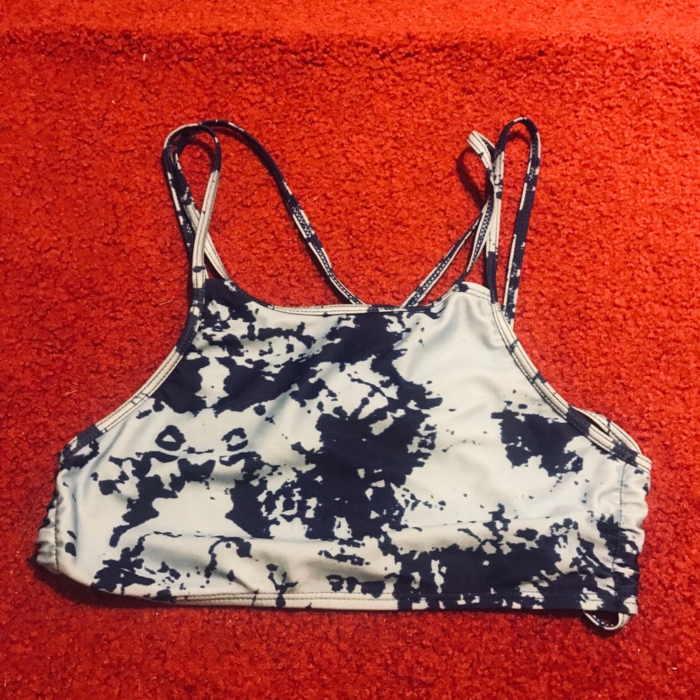 Halter bikini top